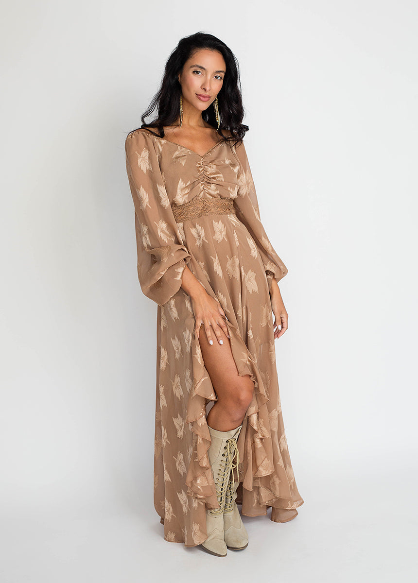 Women Isabella Dress in Latte