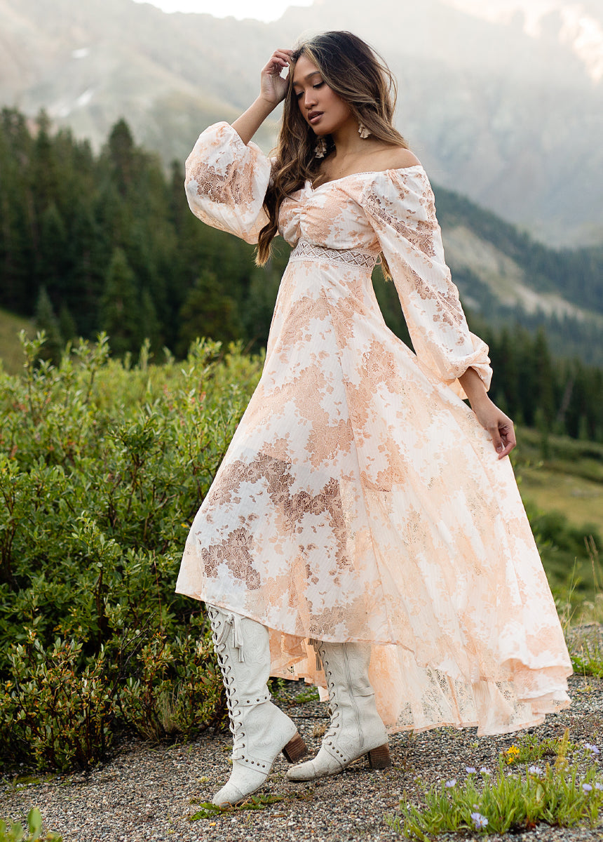 Women Isabella Dress in Shell